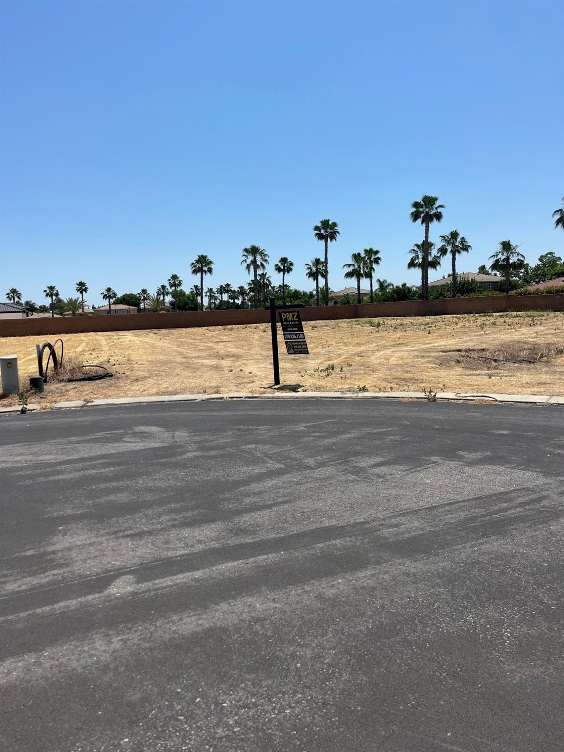 Kapalua Court, Chowchilla, California image 2