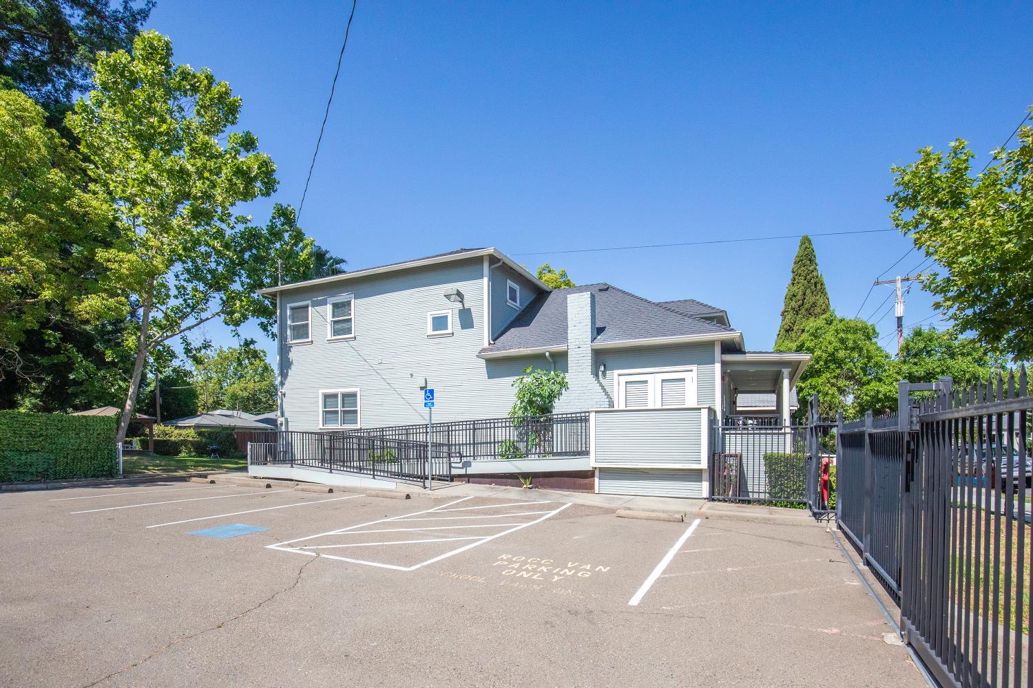 4th Avenue, Sacramento, California image 31