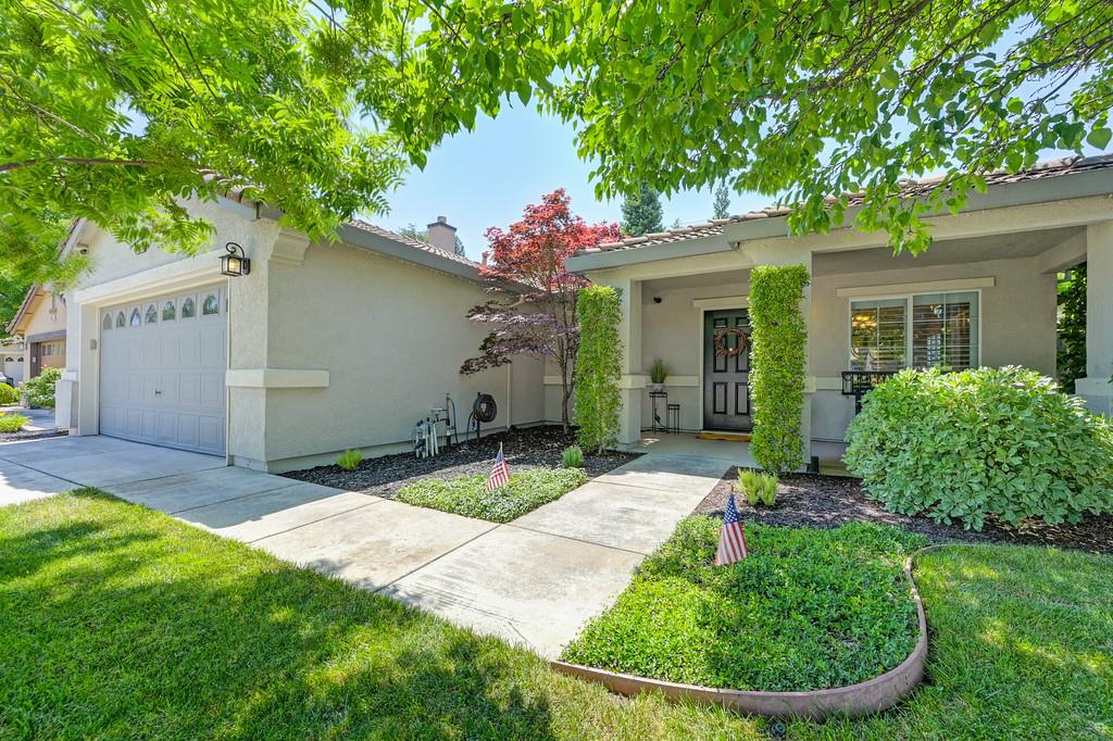 Rowlands Court, Folsom, California image 1