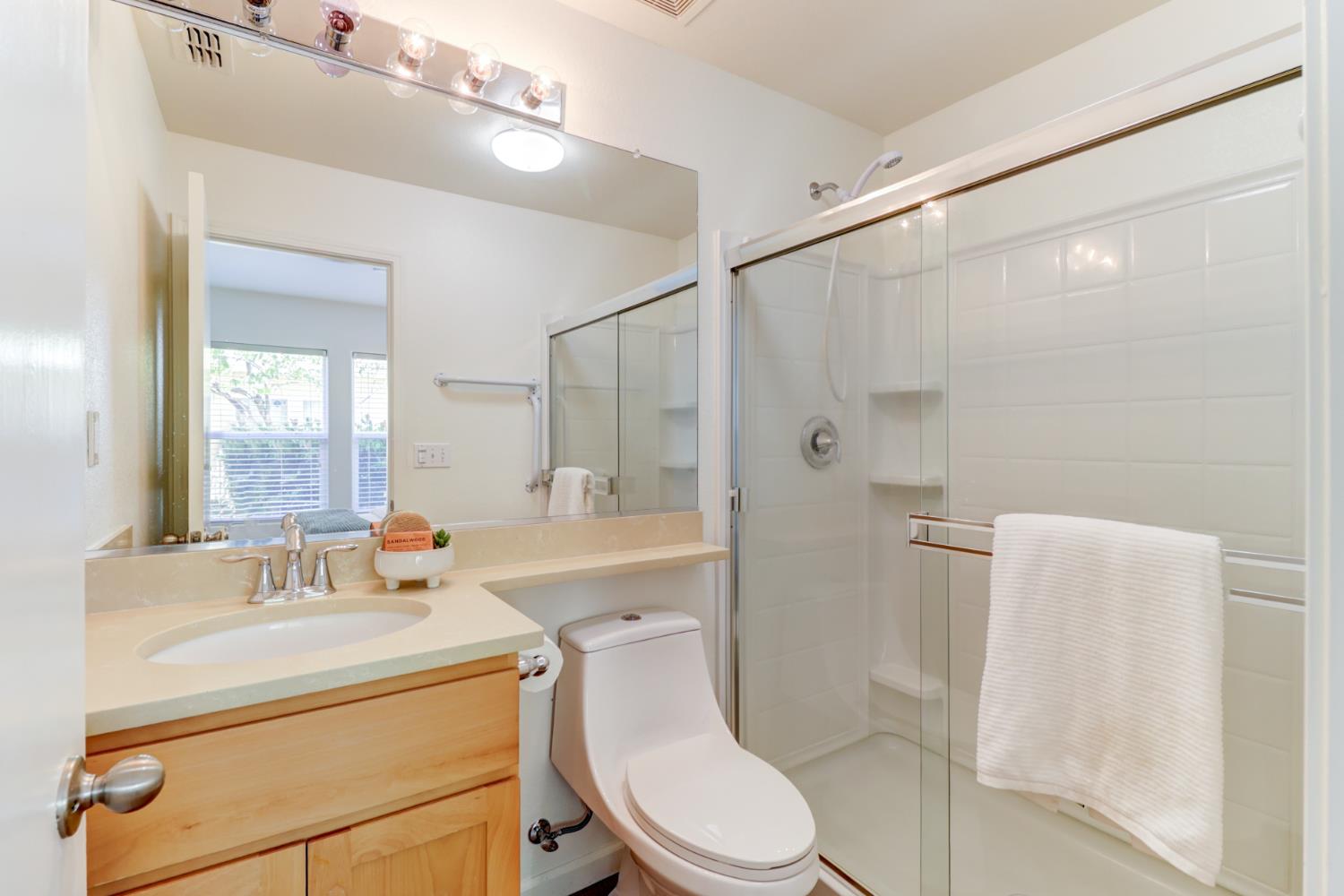 Stourport Way, Rancho Cordova, California image 21