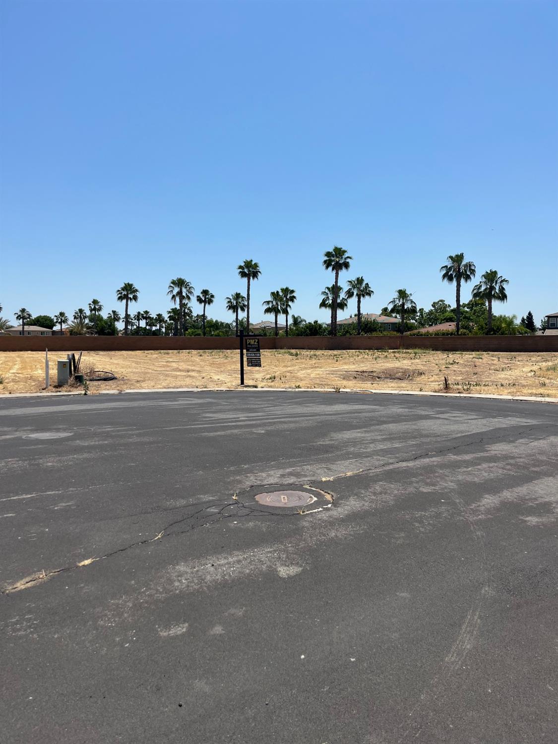 Kapalua Court, Chowchilla, California image 8