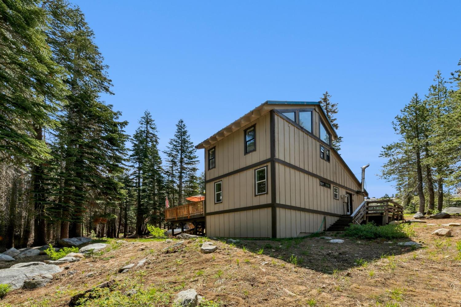 Huckleberry Heights Road, Echo Lake, California image 4