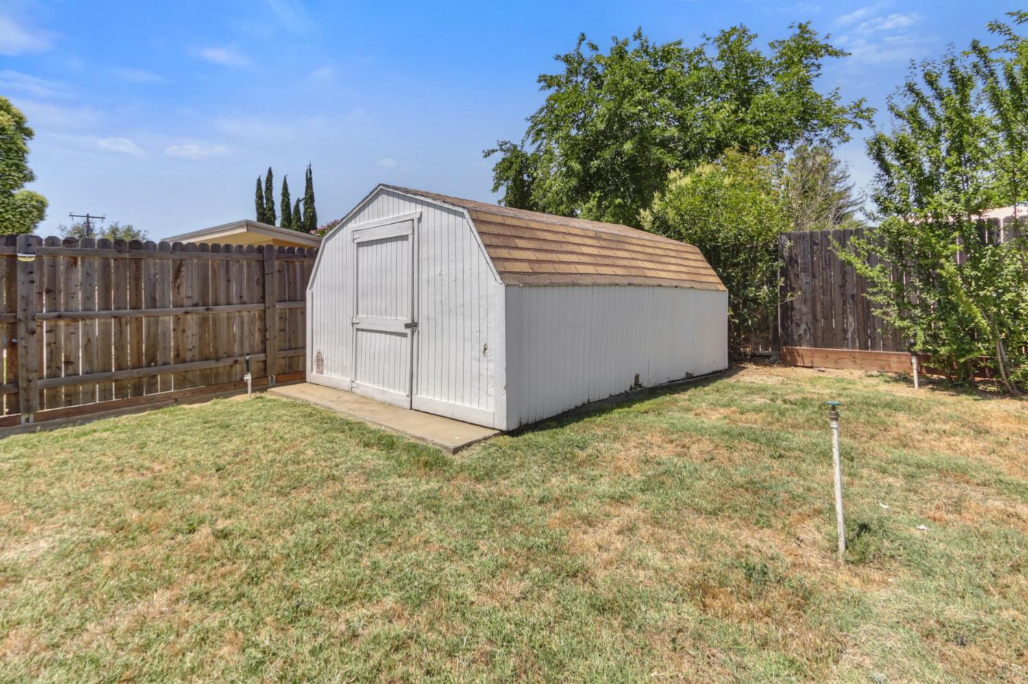 Oak Avenue, Orangevale, California image 30