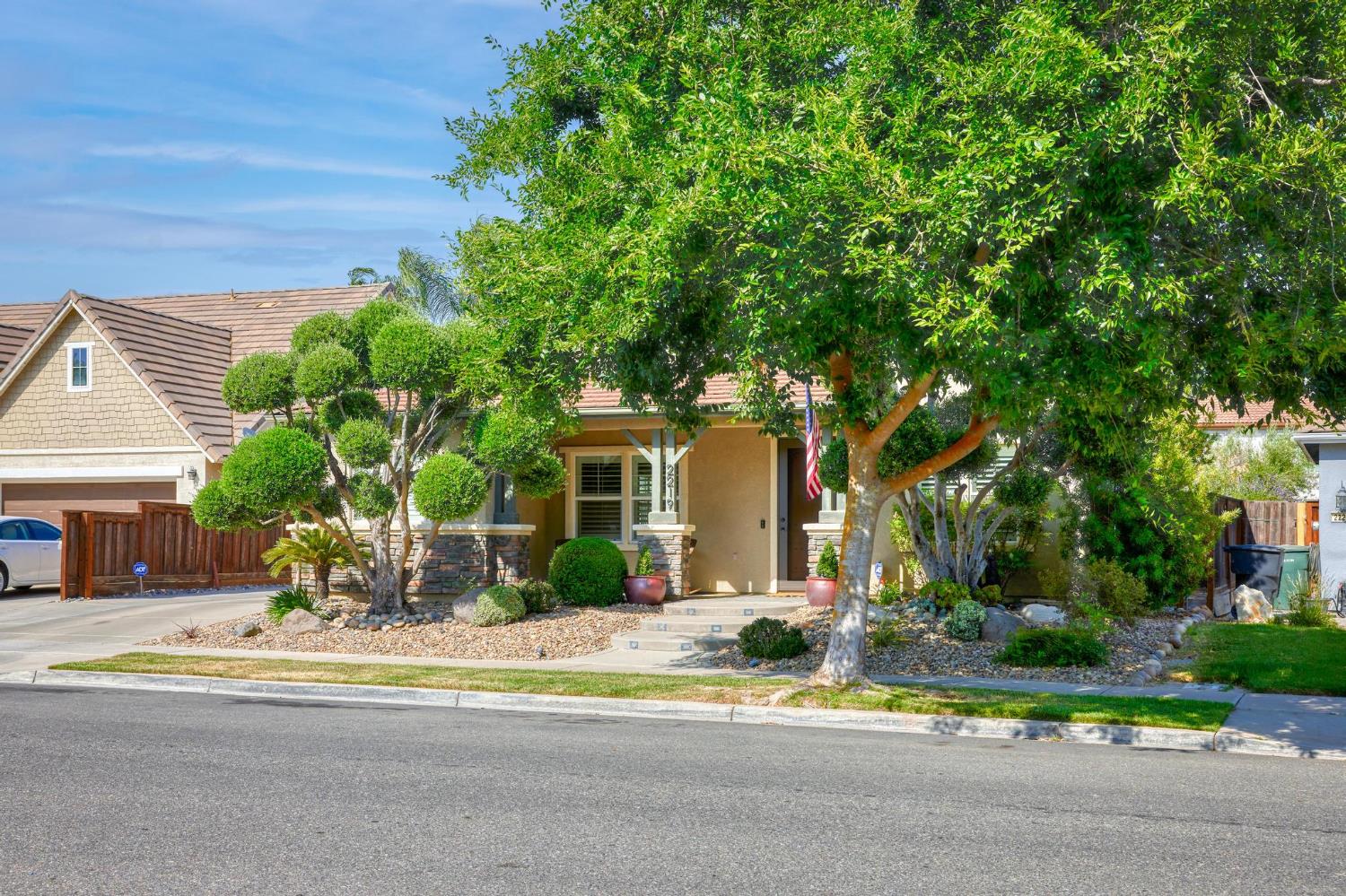 Mustang Drive, Oakdale, California image 5