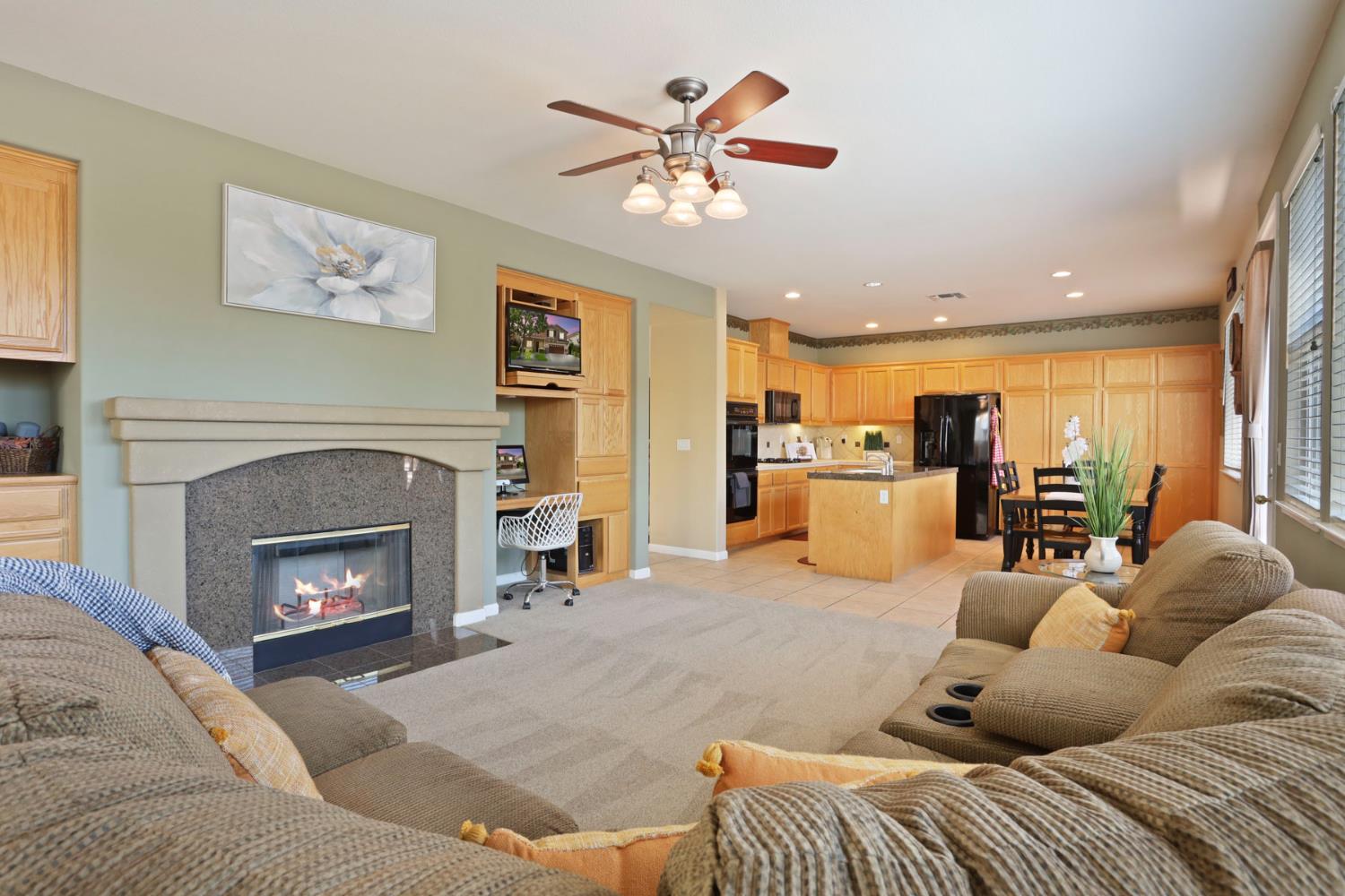 Golden Leaf Lane, Tracy, California image 11