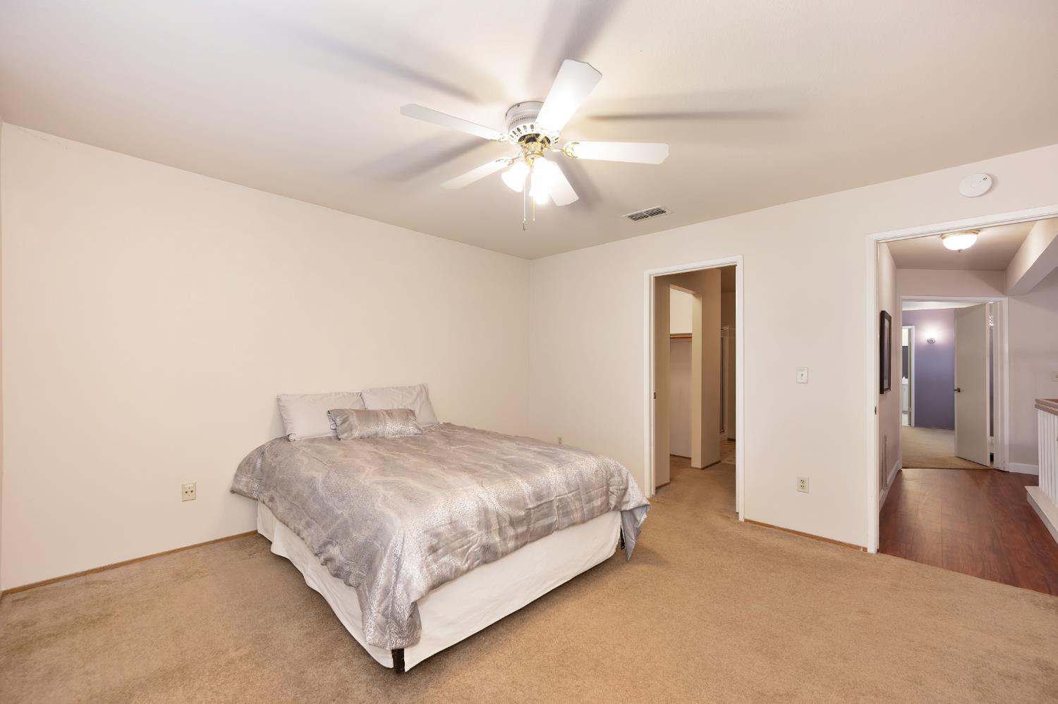 Photo #37: 225072238 Listing: Photo #37