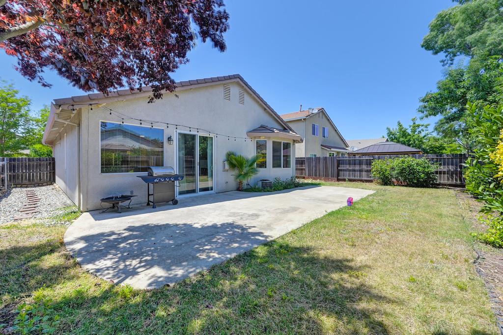 Verdeca Way, Rancho Cordova, California image 35