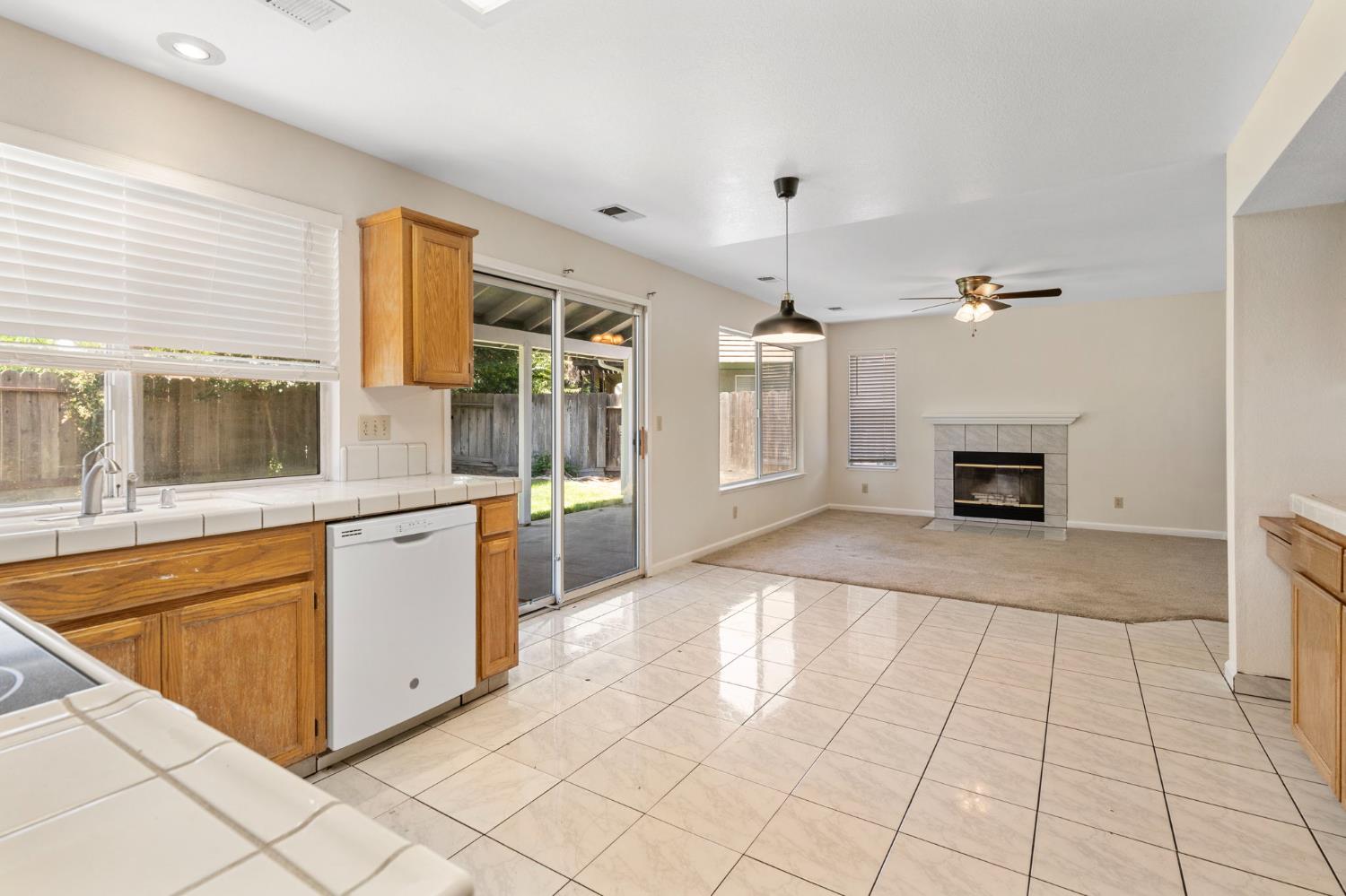 Bardini Way, Turlock, California image 15