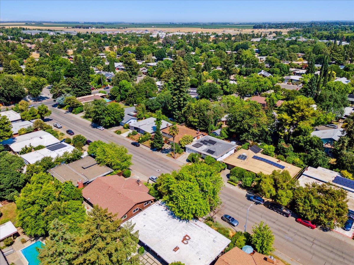 Villanova Drive, Davis, California image 35