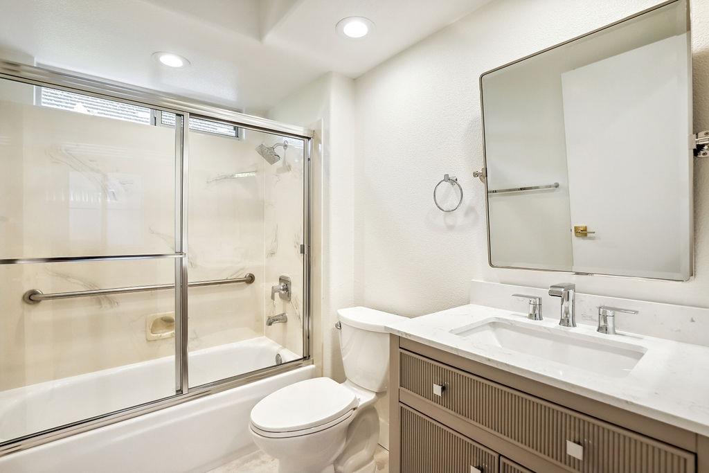 Clearview Way, Roseville, California image 34