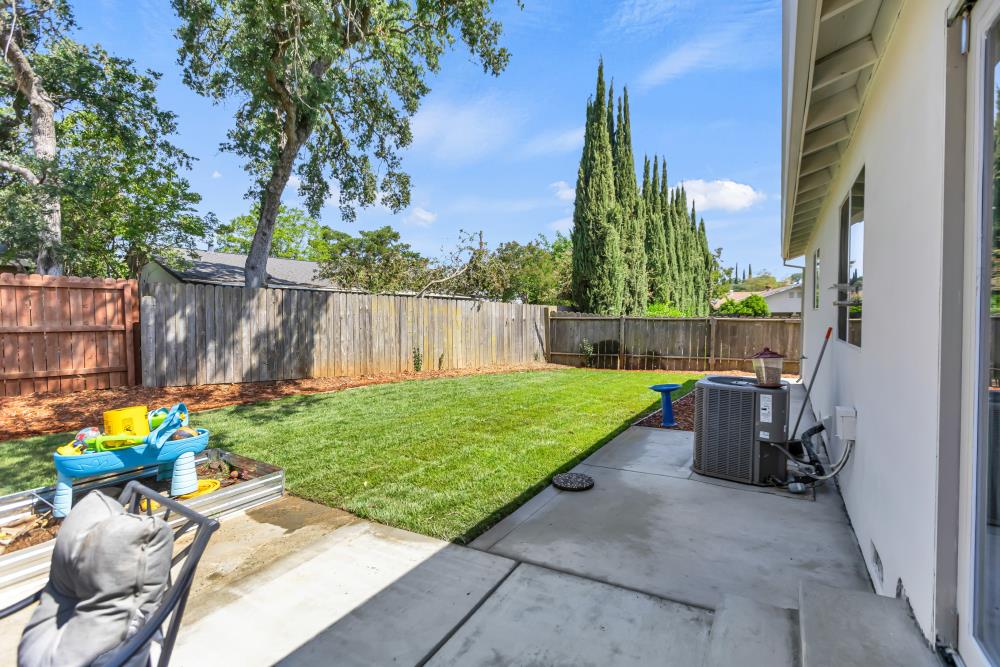 Mangrove Court, Orangevale, California image 45