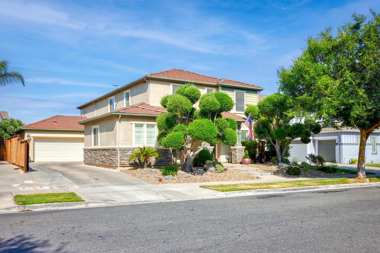 Mustang Drive, Oakdale, California image 1