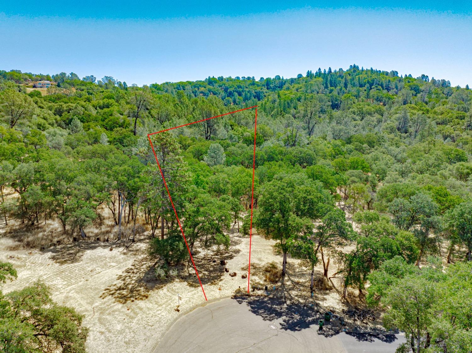 Masters Court, Auburn, California image 8