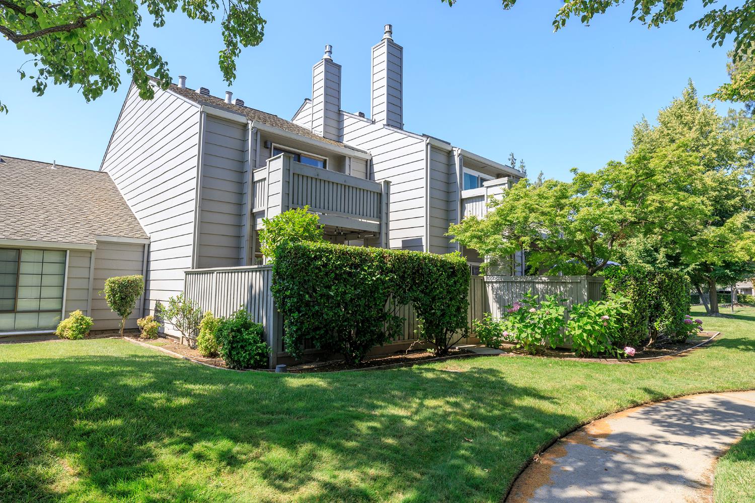 Leveland #C, Modesto, California image 2