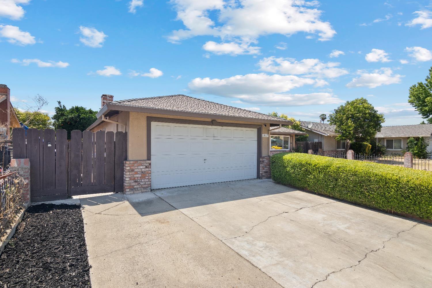 Murrietta Lane, Modesto, California image 3