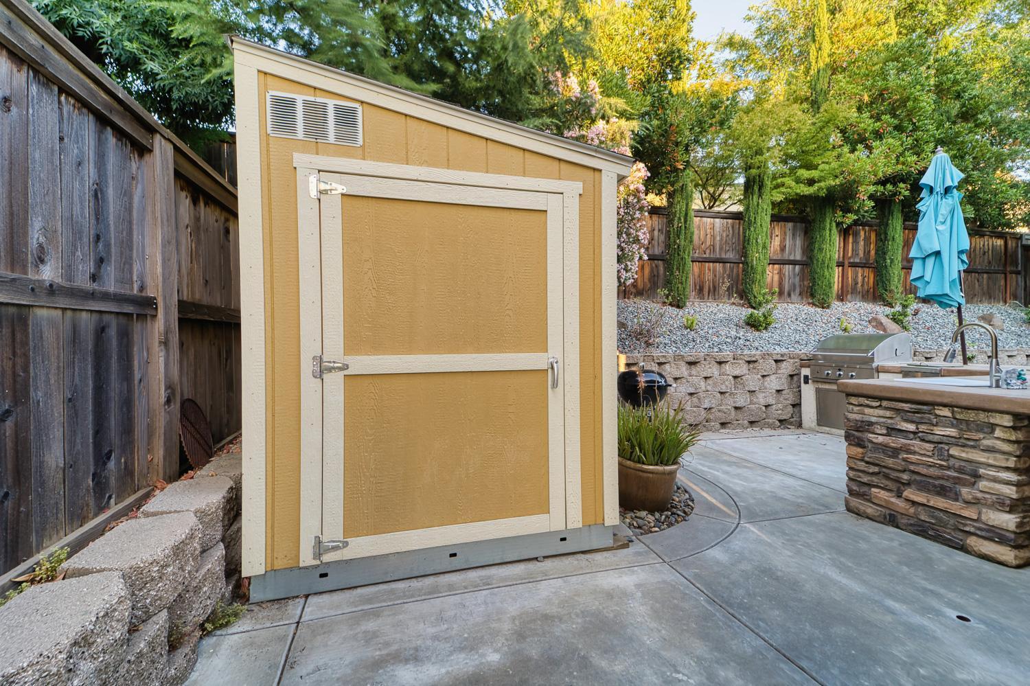Calico Drive, Rocklin, California image 47