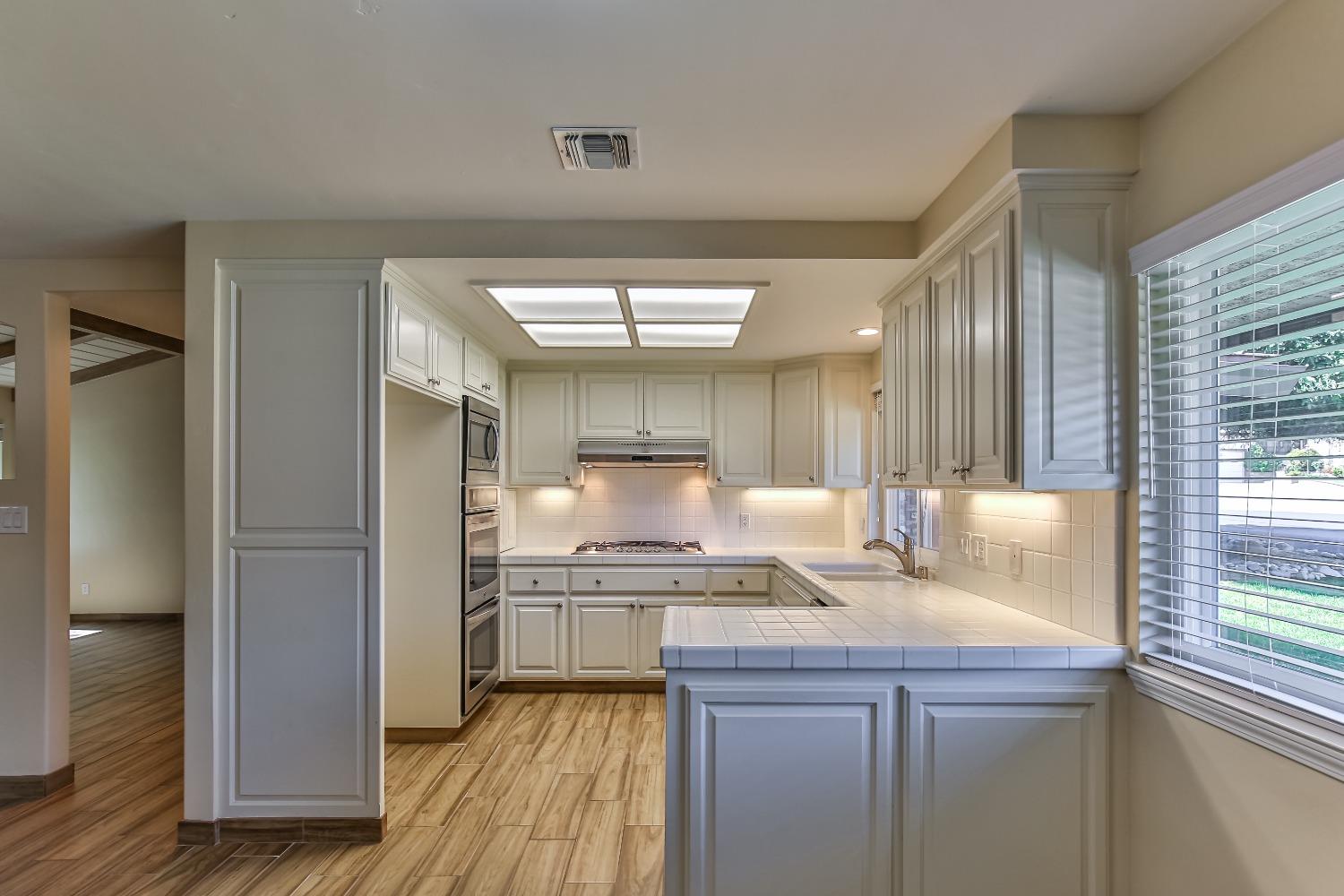 W Granite Drive, Granite Bay, California image 13