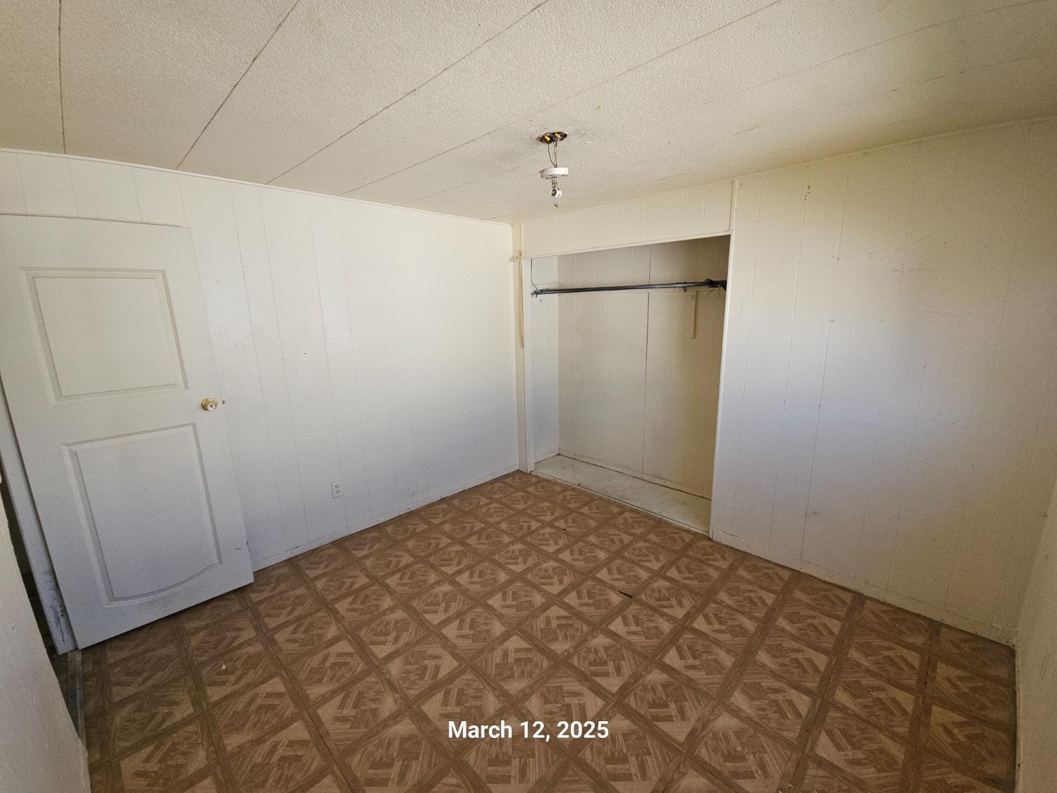 Detail Gallery Image 6 of 10 For 801 Schipper St 7, Bakersfield,  CA 93203 - 2 Beds | 2 Baths