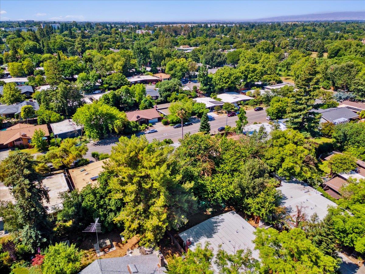 Villanova Drive, Davis, California image 34