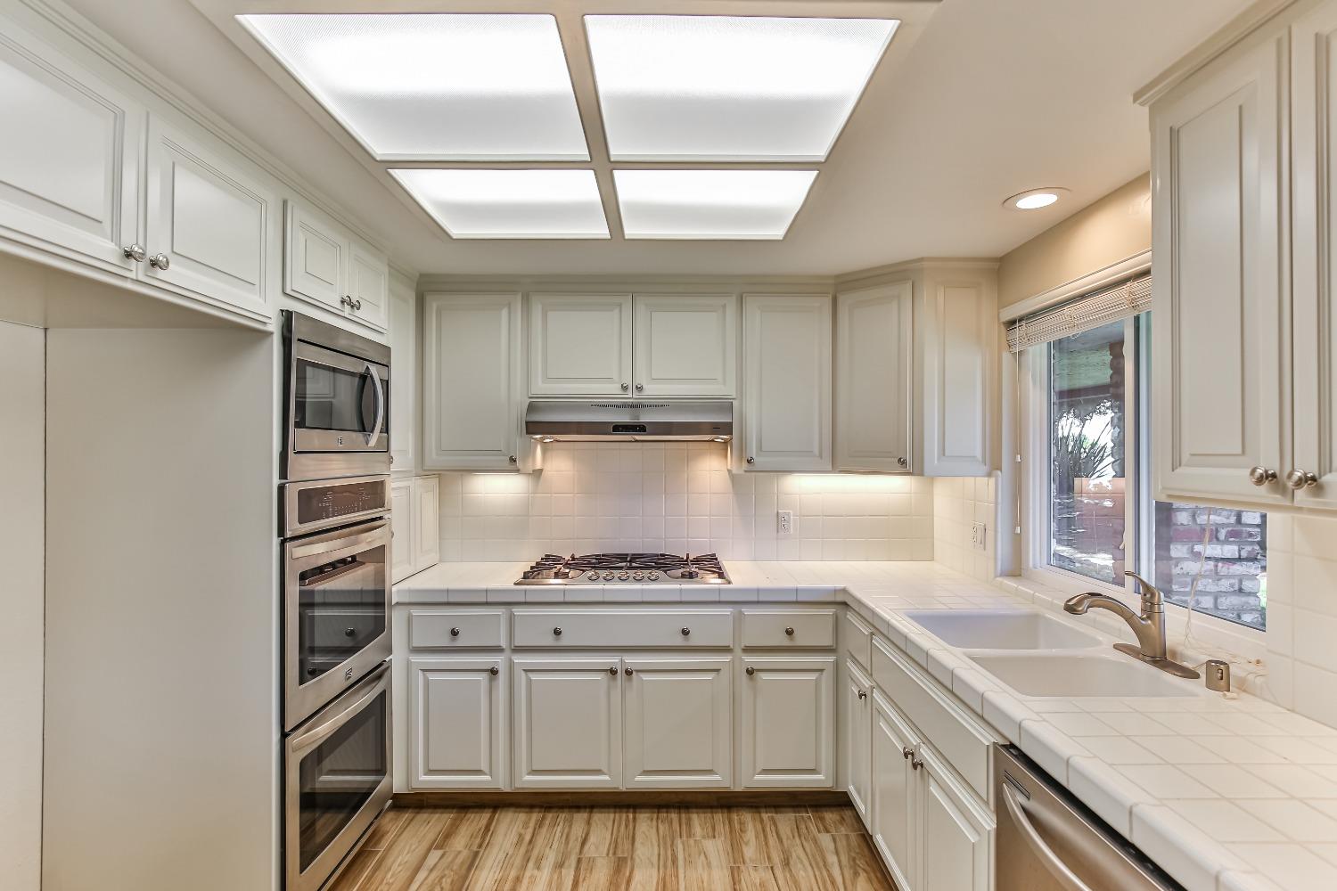 W Granite Drive, Granite Bay, California image 14