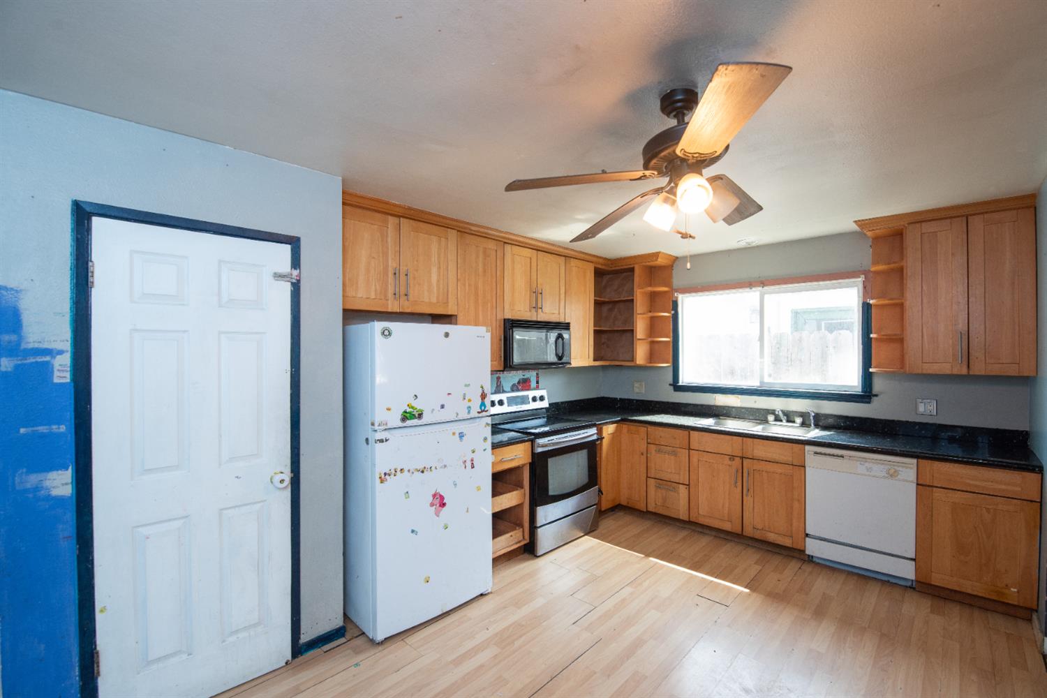 Diane Drive, Manteca, California image 6