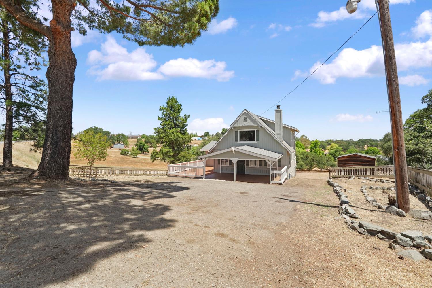 Hartvickson Lane, Valley Springs, California image 5