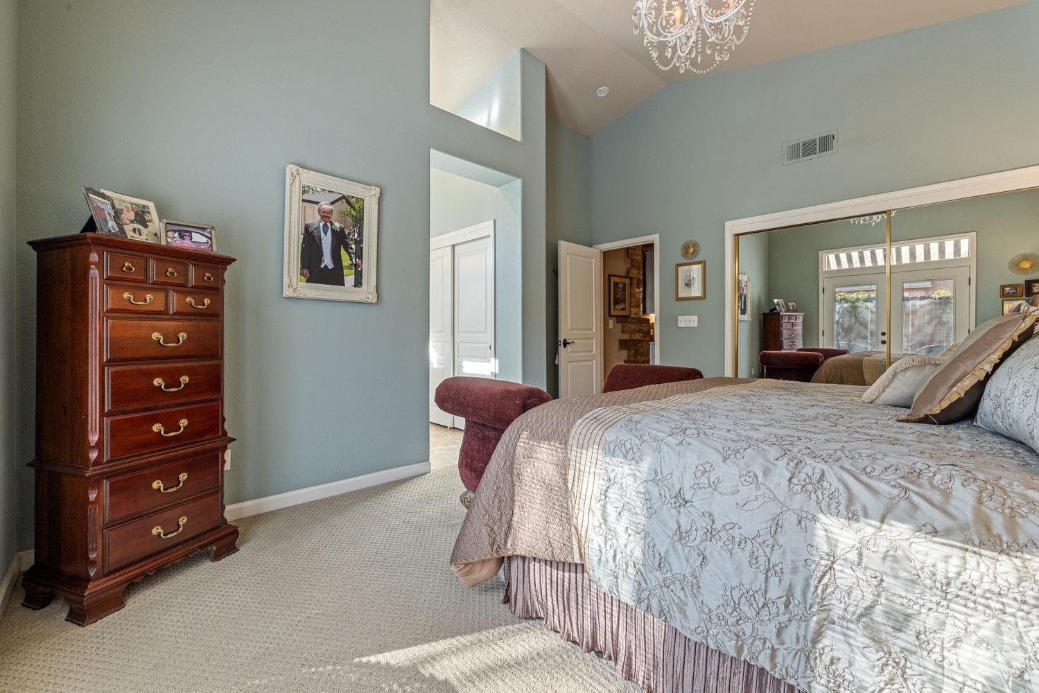 Hyde Park Lane, Manteca, California image 33