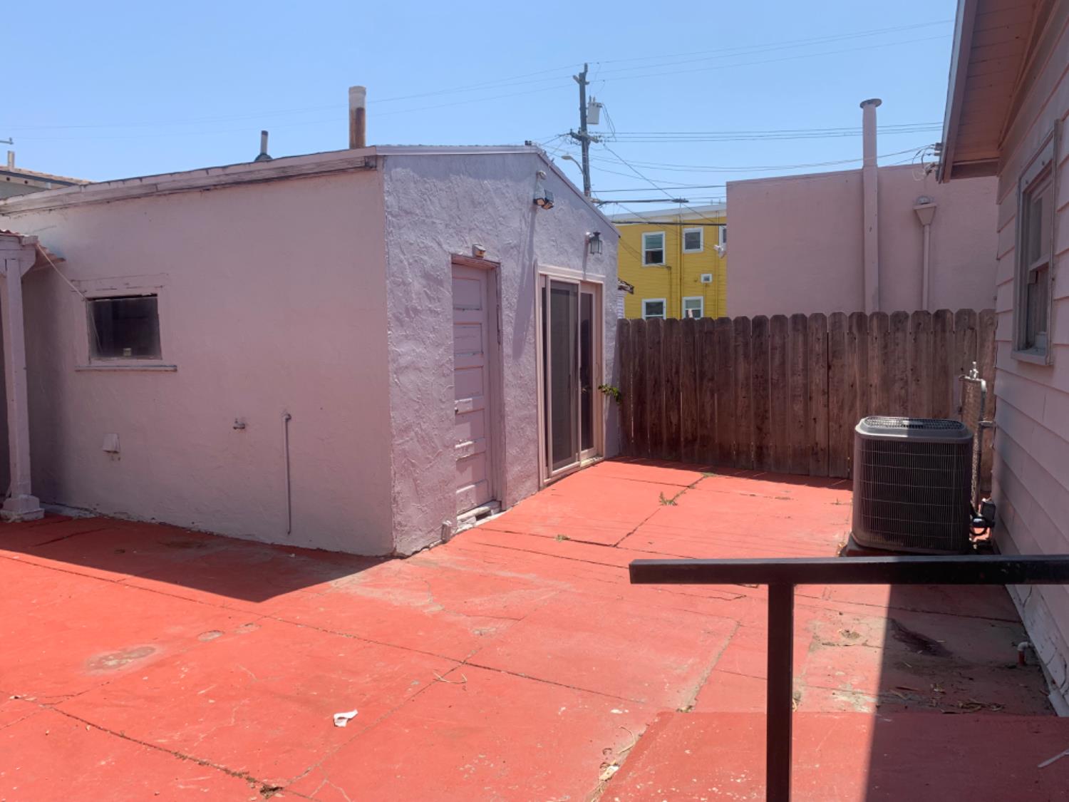 Holland Street, Oakland, California image 22