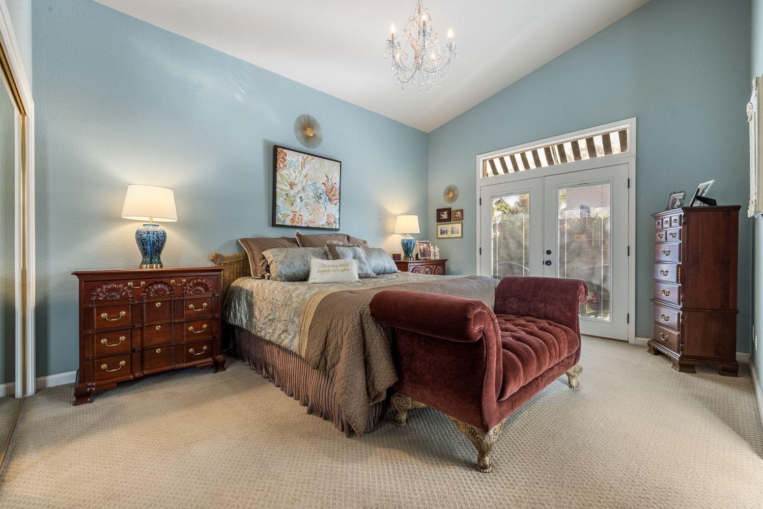 Hyde Park Lane, Manteca, California image 32