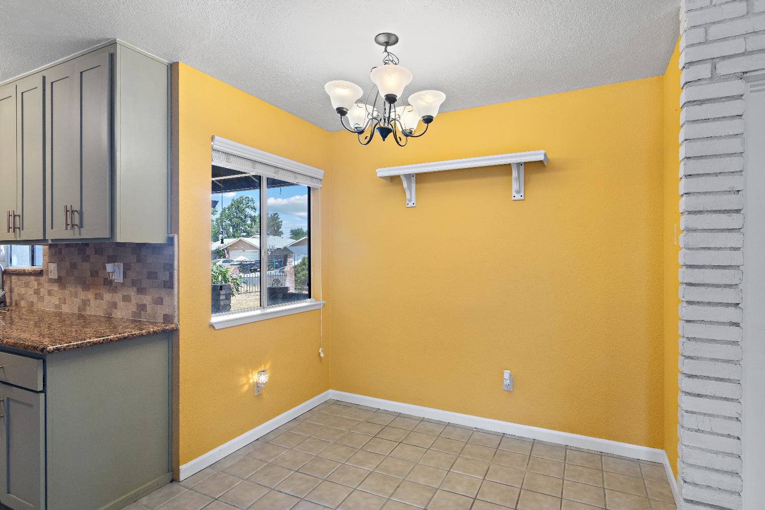 Murrietta Lane, Modesto, California image 10