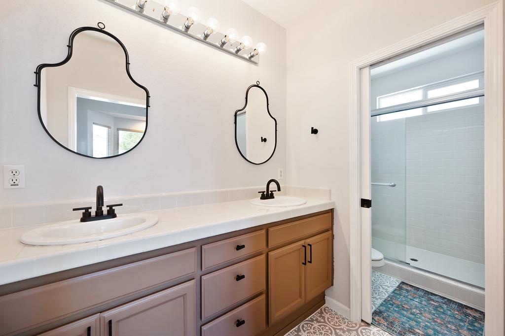 Verdeca Way, Rancho Cordova, California image 24