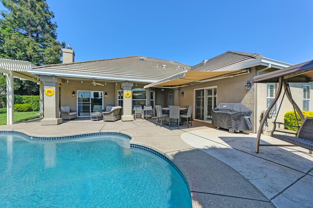 Vienna Drive, Lodi, California image 44