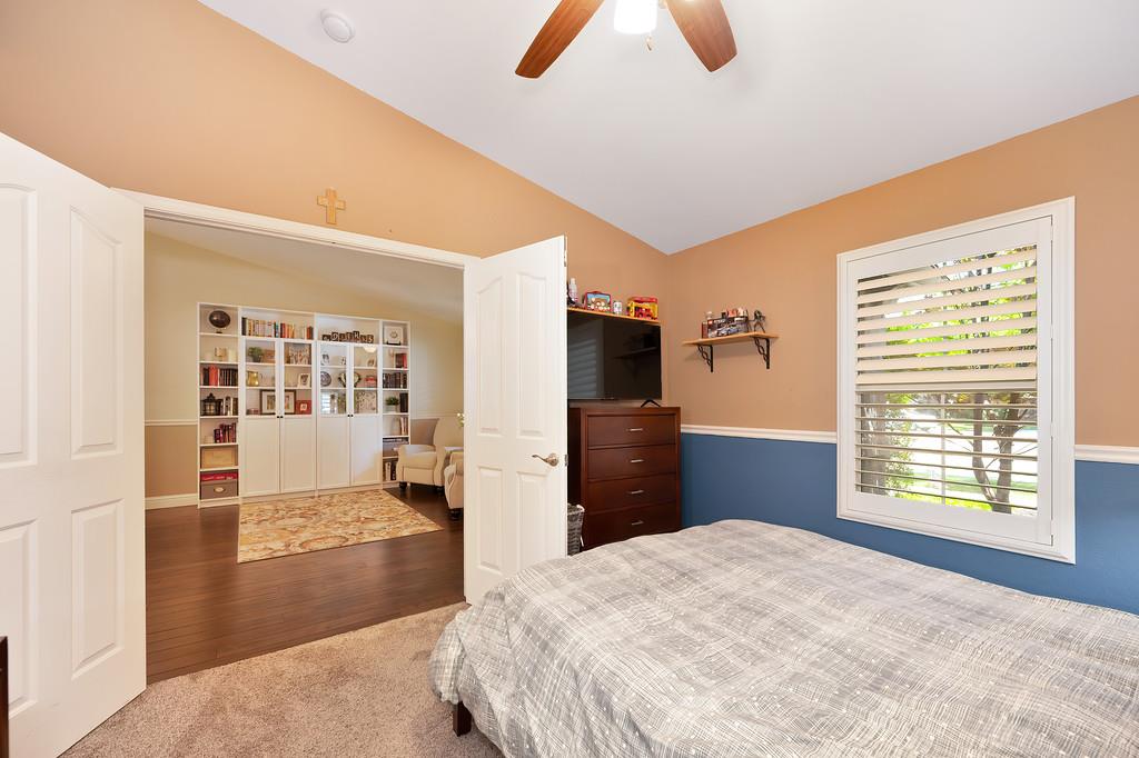 Rowlands Court, Folsom, California image 30