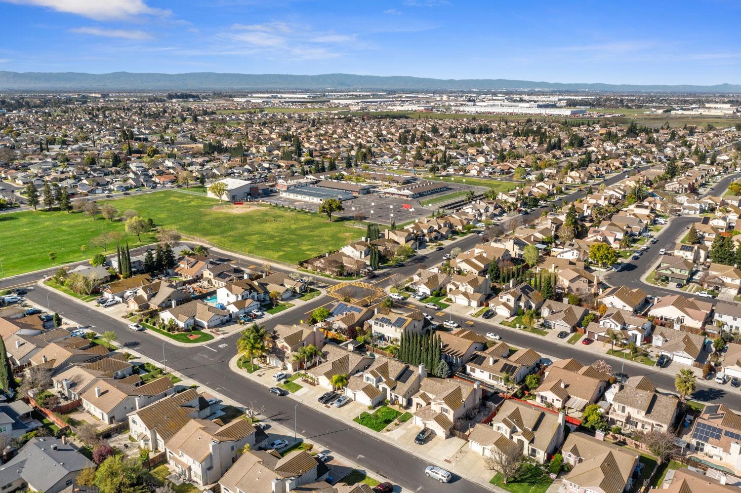 Hyde Park Lane, Manteca, California image 48