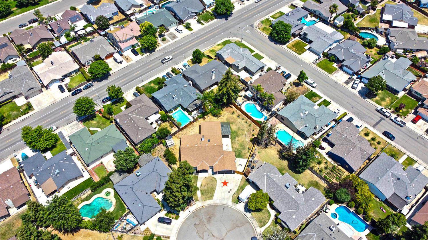 Oxford Avenue, Turlock, California image 41