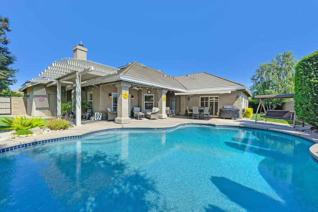 Vienna Drive, Lodi, California image 41