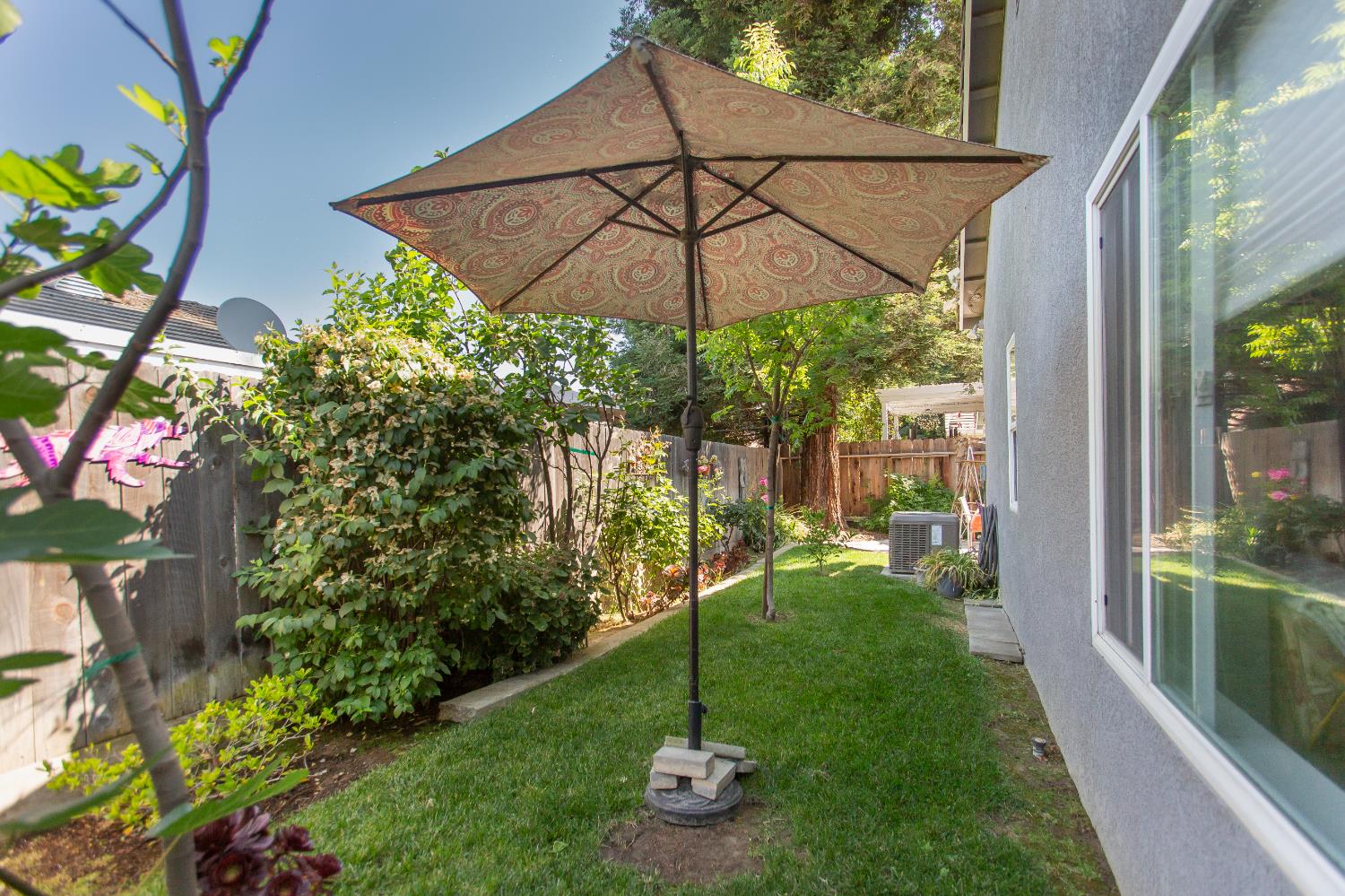 Spring Crest Drive, Turlock, California image 27