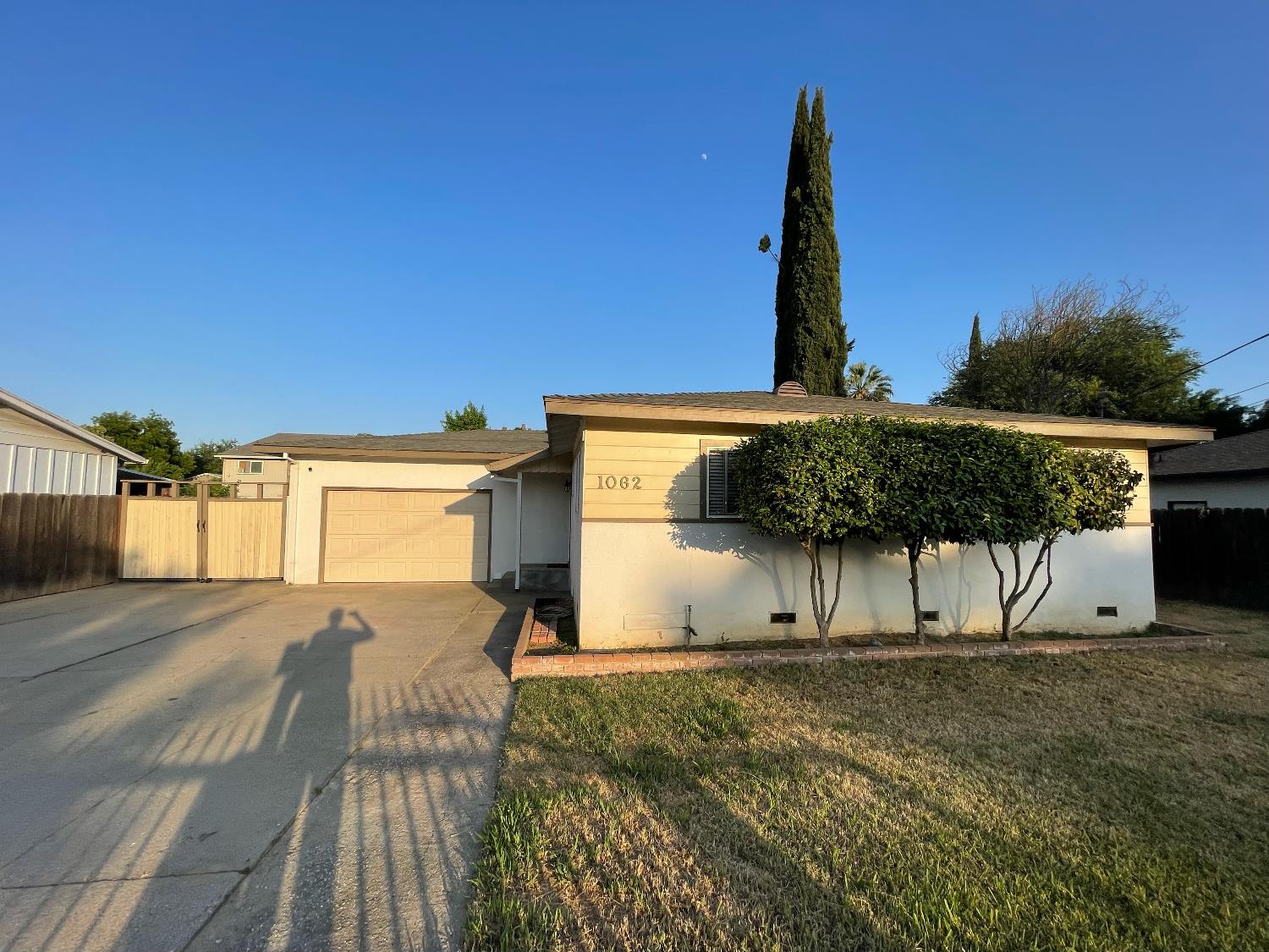 Laurel Avenue, Olivehurst, California image 1