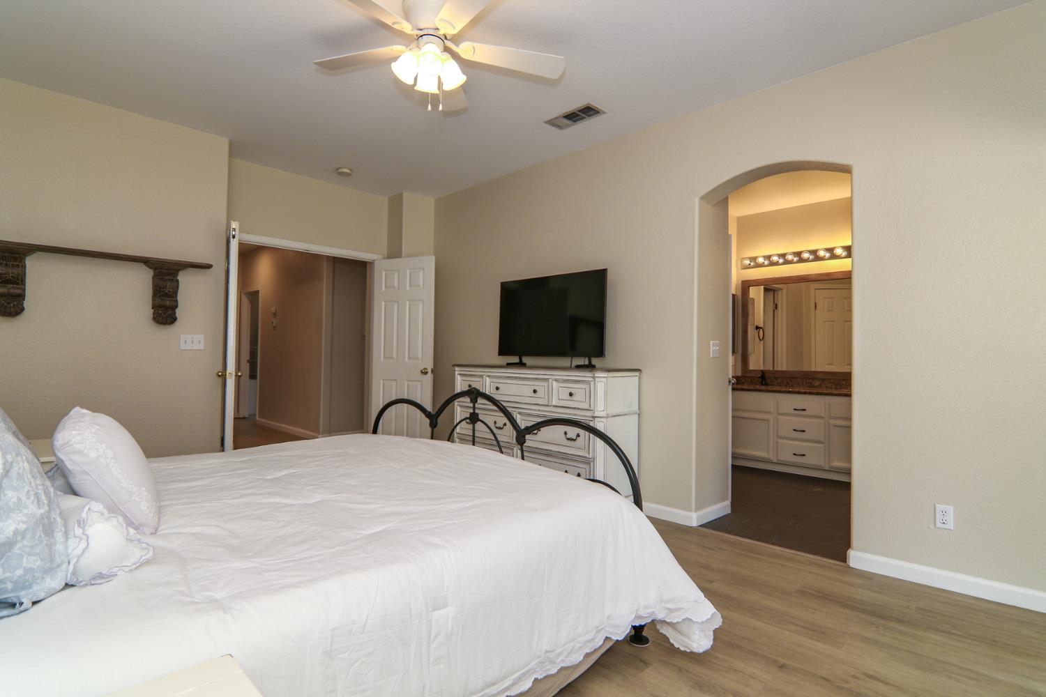 Sage Drive, Rocklin, California image 19