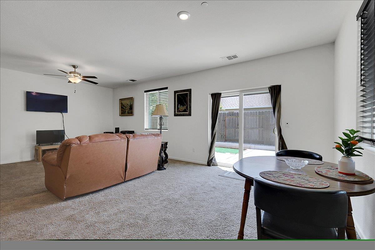 Glowhaven Street, Marysville, California image 21