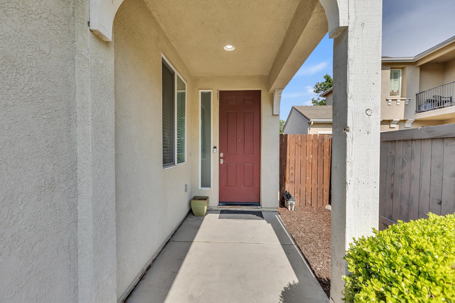 Regency Park Circle, Sacramento, California image 11
