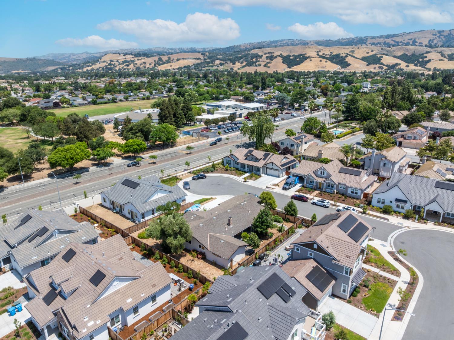 Burgundy Lane, Morgan Hill, California image 3