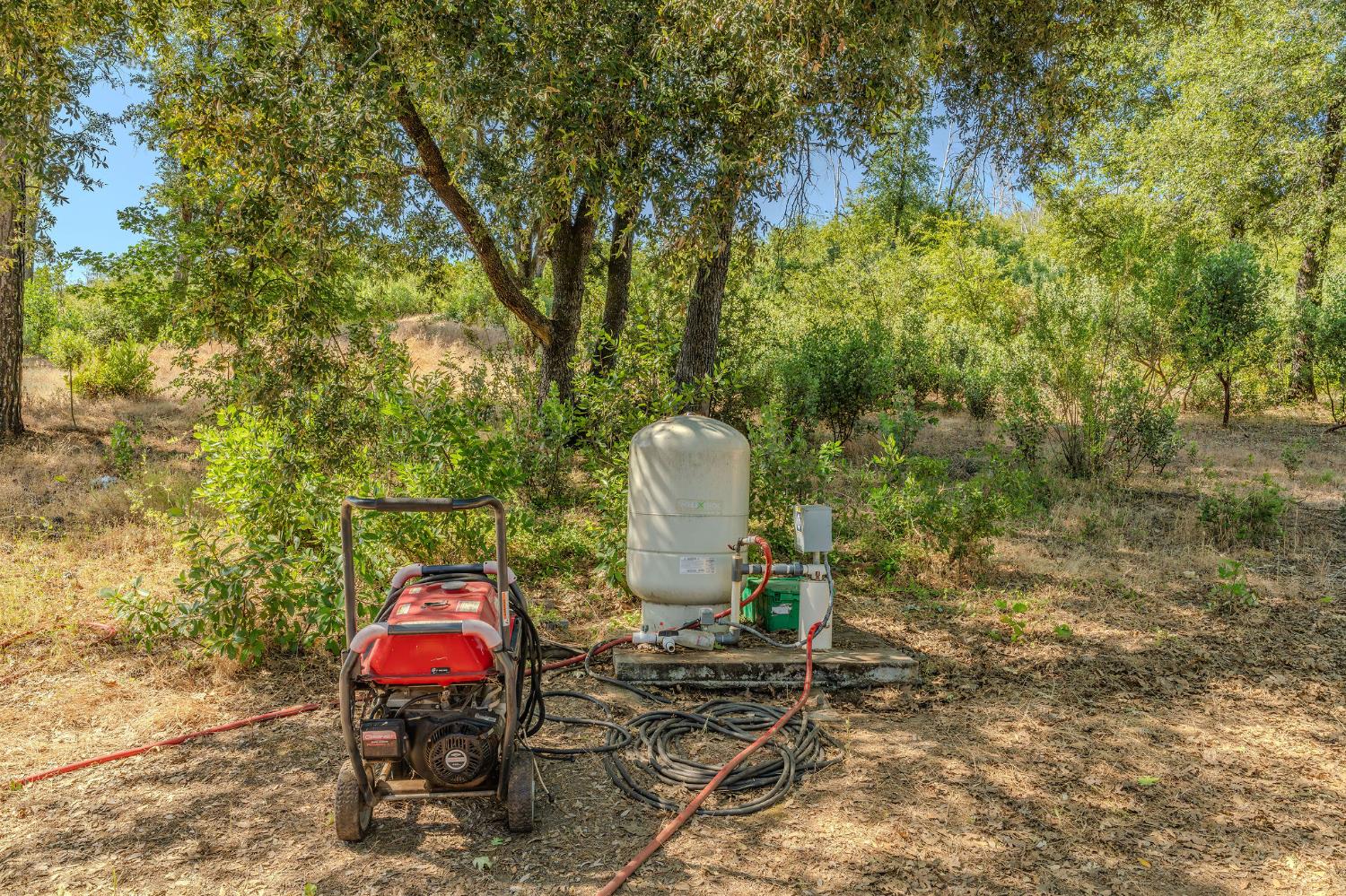 E Hawver Road, Mokelumne Hill, California image 10