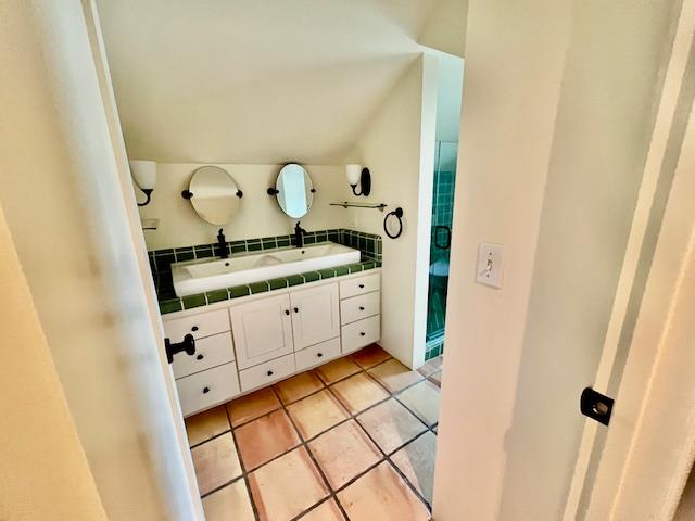 Vallejo Way, Sacramento, California image 22