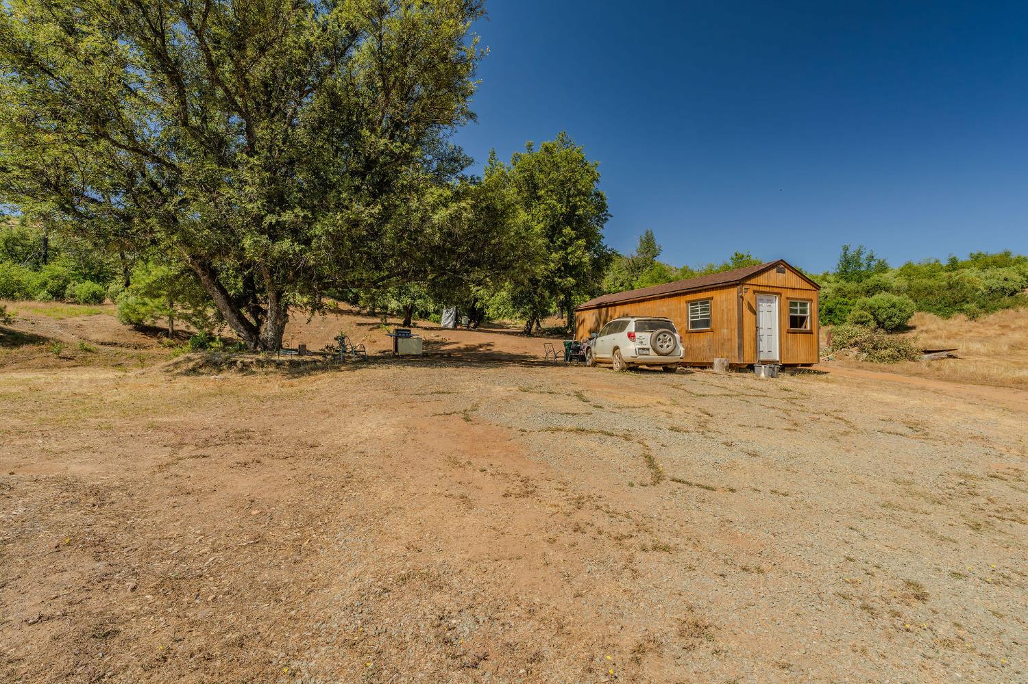 E Hawver Road, Mokelumne Hill, California image 16