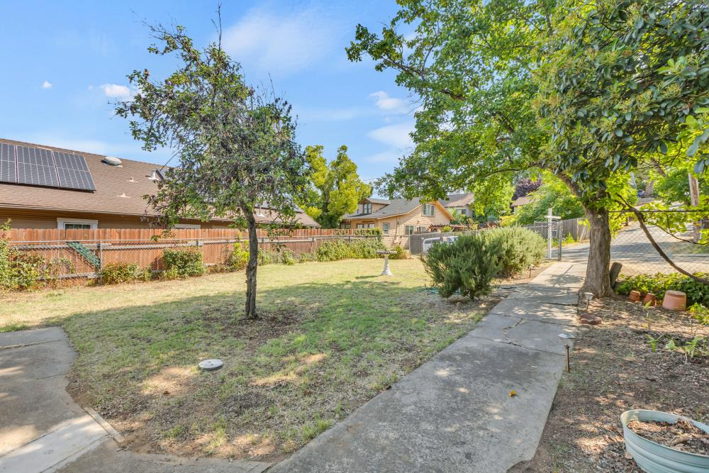 Howell Lane, Newcastle, California image 7
