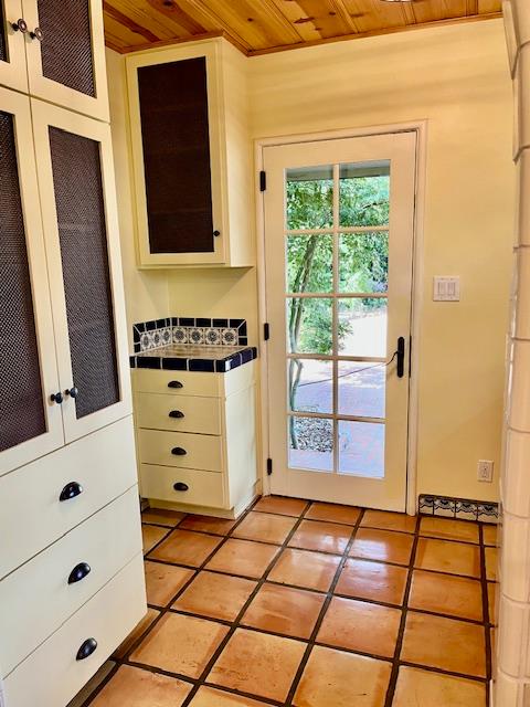 Vallejo Way, Sacramento, California image 8