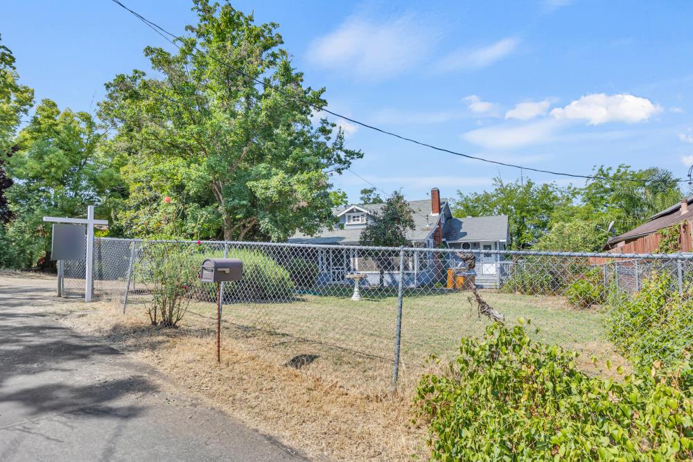 Howell Lane, Newcastle, California image 5