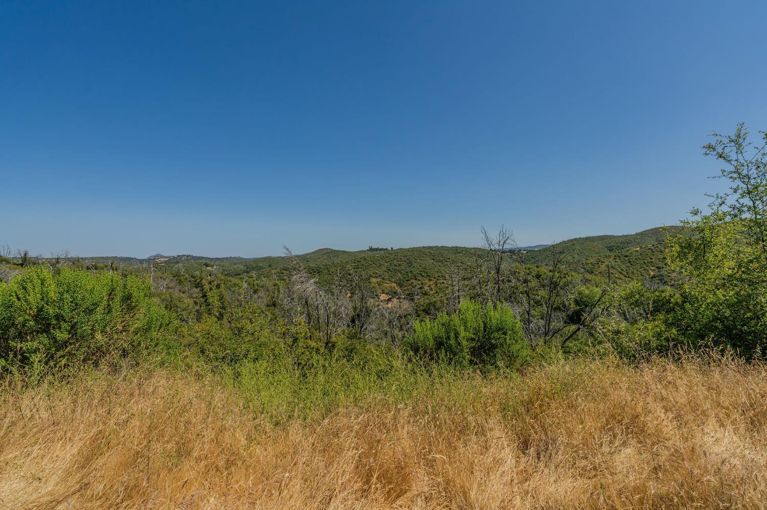 E Hawver Road, Mokelumne Hill, California image 27
