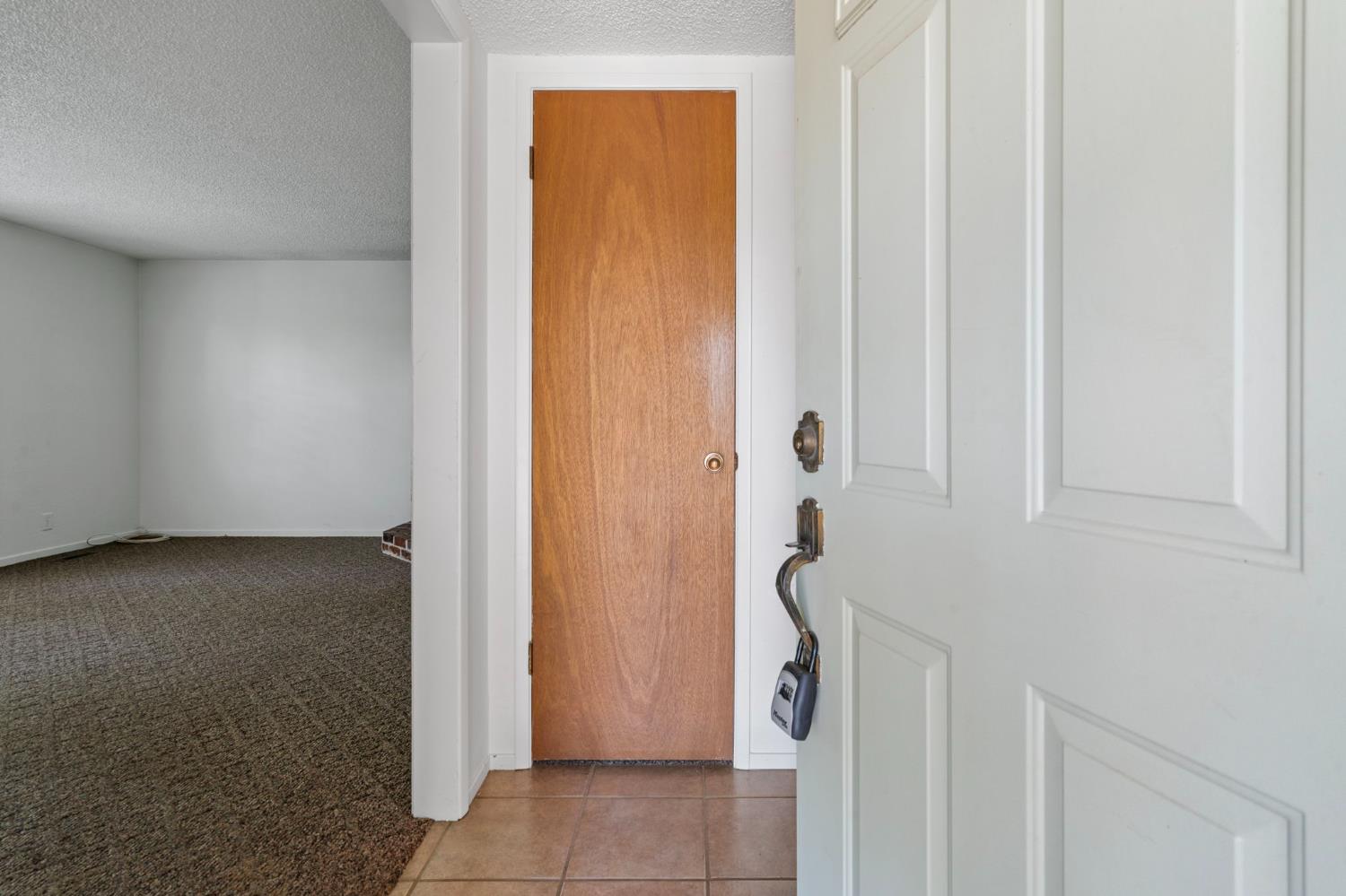 E Collier Road, Clements, California image 12